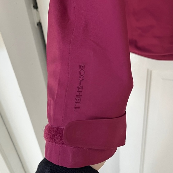 Fjallraven Dark Fuchsia Waterproof Keb Eco-Shell Jacket Sz XS - Picture 10 of 16